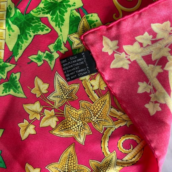 silk Versace scarf - Picture 6 of 7